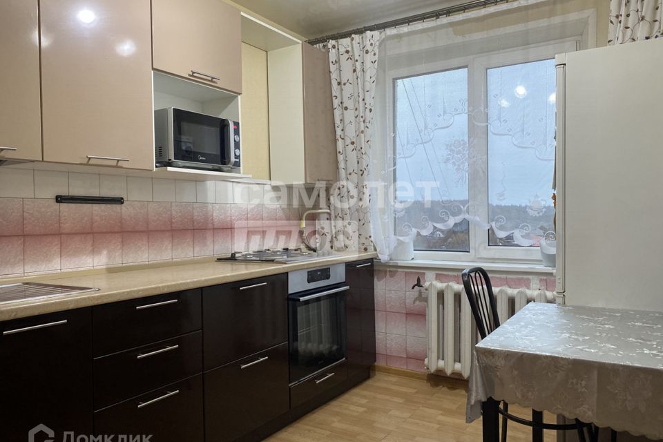 Продаётся 3-комнатная квартира, 62.5 м²