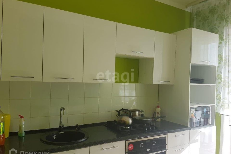 Продаётся 1-комнатная квартира, 35.3 м²