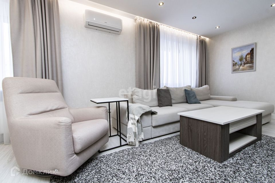 Продаётся 2-комнатная квартира, 75.9 м²