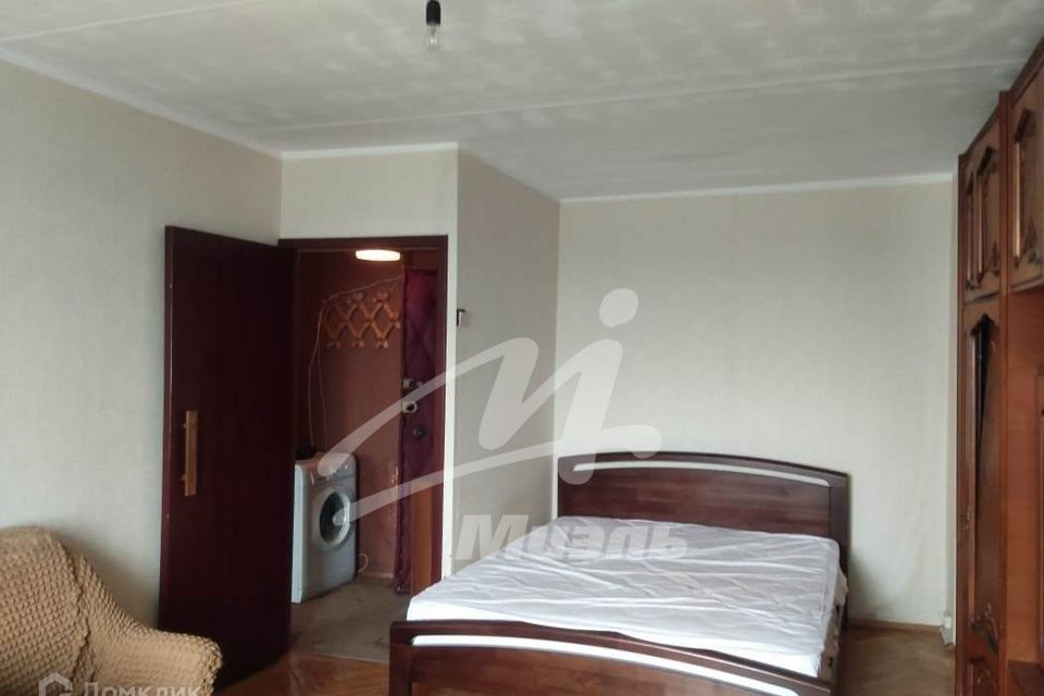 Продаётся 1-комнатная квартира, 37 м²