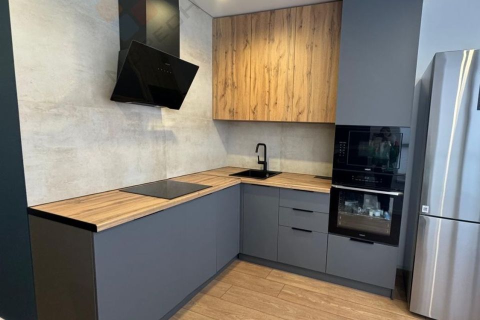 Продаётся 1-комнатная квартира, 38 м²