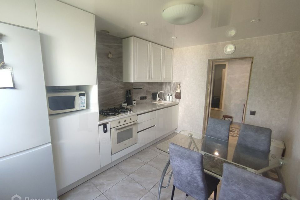 Продаётся 3-комнатная квартира, 79.2 м²