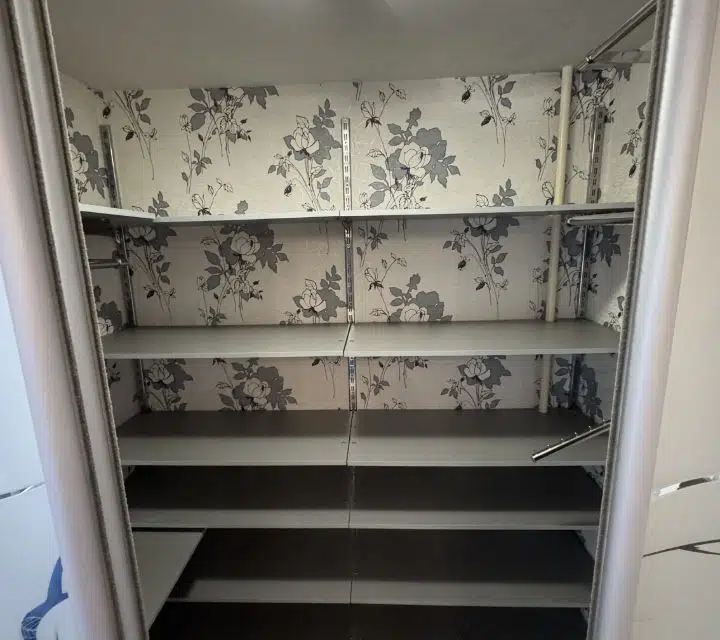 Продаётся 2-комнатная квартира, 58 м²
