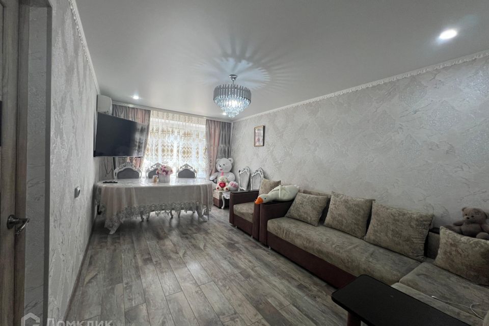 Продаётся 3-комнатная квартира, 62.3 м²