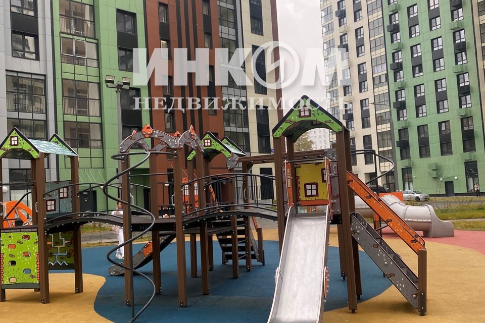Продаётся 2-комнатная квартира, 58.3 м²