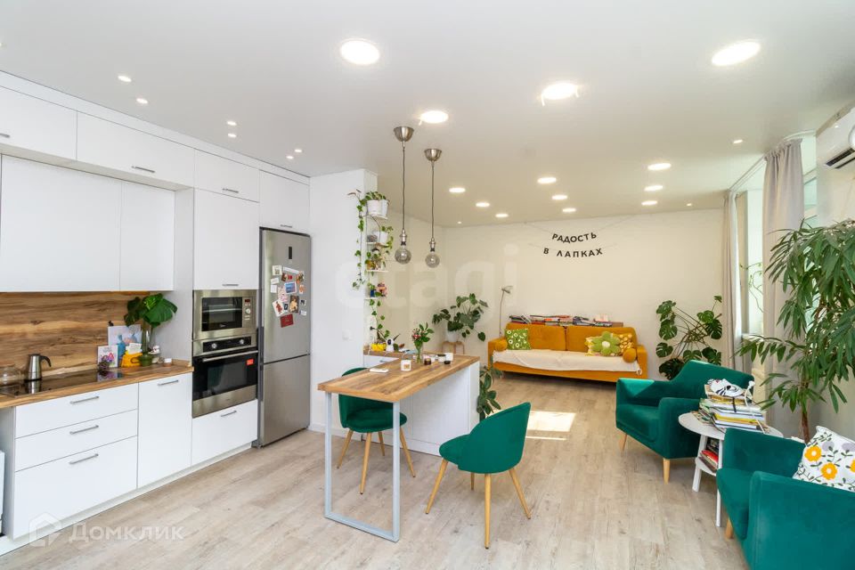 Продаётся 2-комнатная квартира, 59 м²