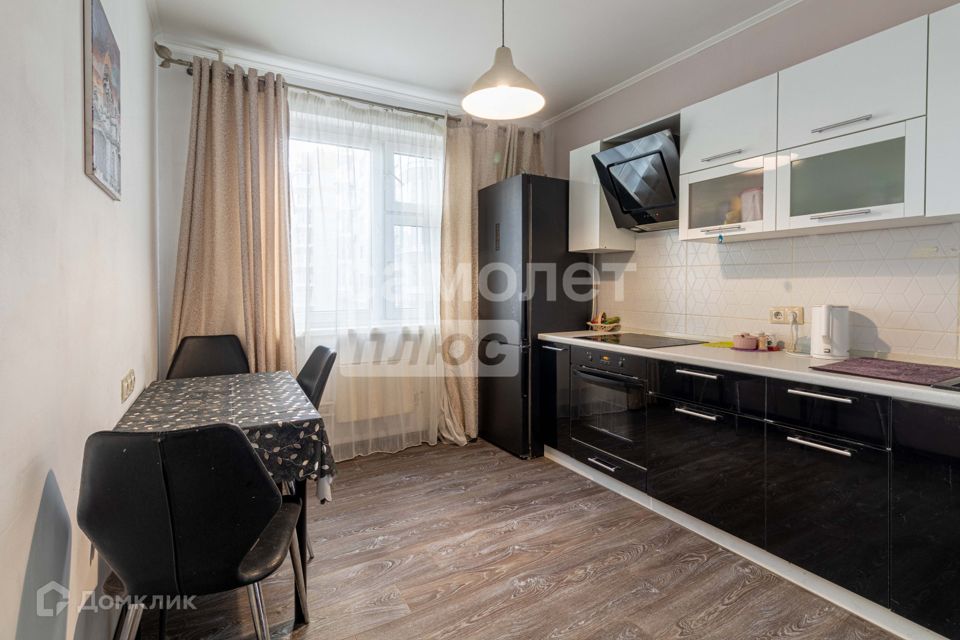 Продаётся 1-комнатная квартира, 36.6 м²