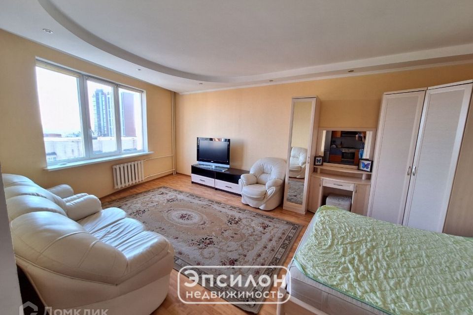 Сдаётся 2-комнатная квартира, 82 м²