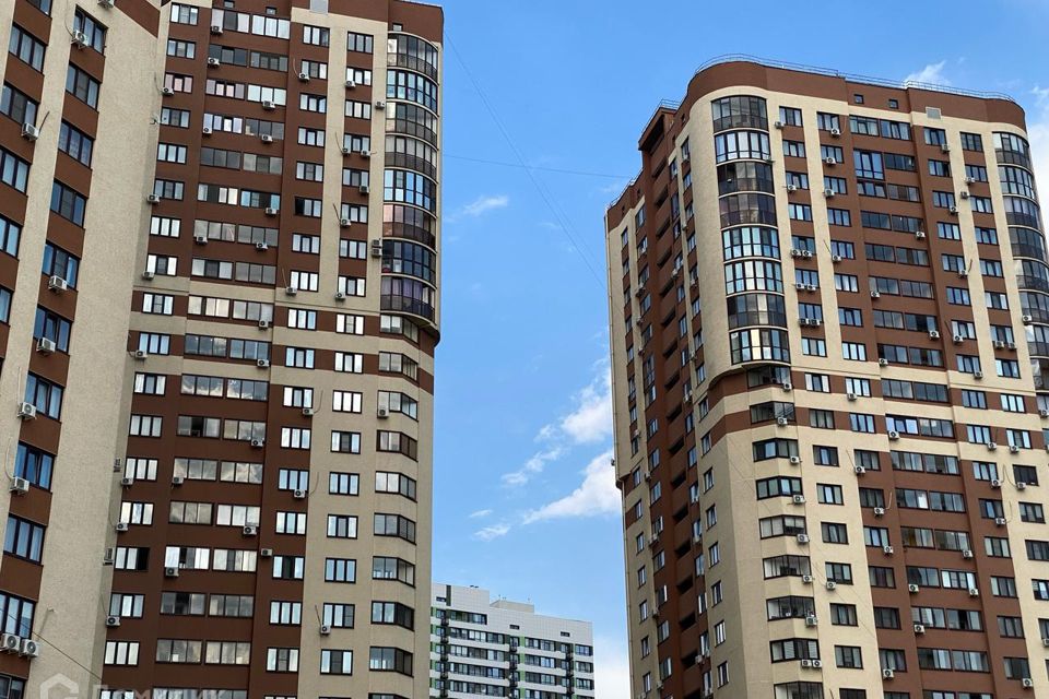 Продаётся 2-комнатная квартира, 92.4 м²