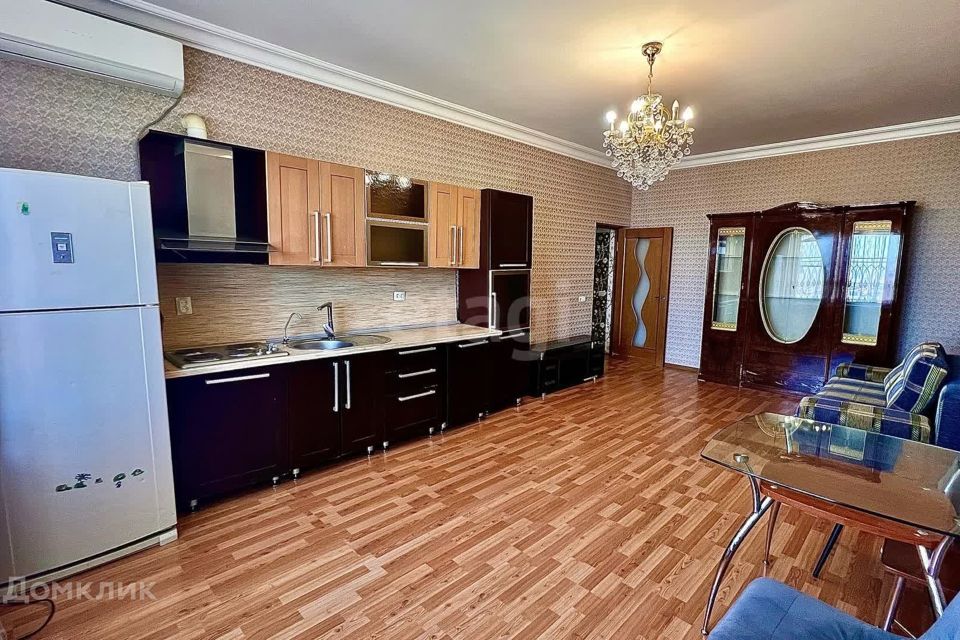Продаётся 2-комнатная квартира, 70 м²