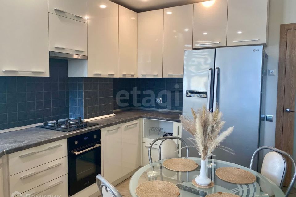 Продаётся 1-комнатная квартира, 35.6 м²