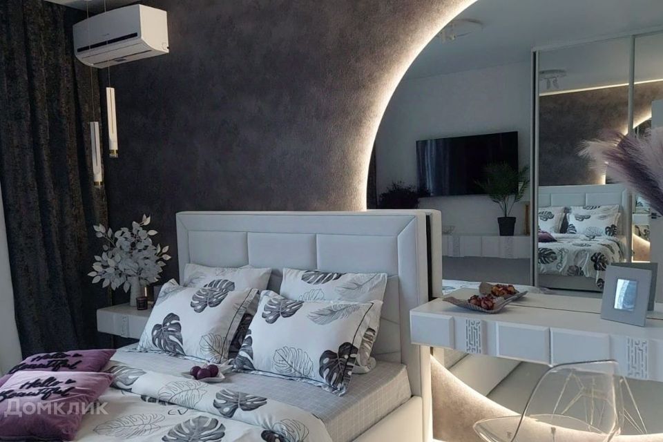 Продаётся 4-комнатная квартира, 75 м²