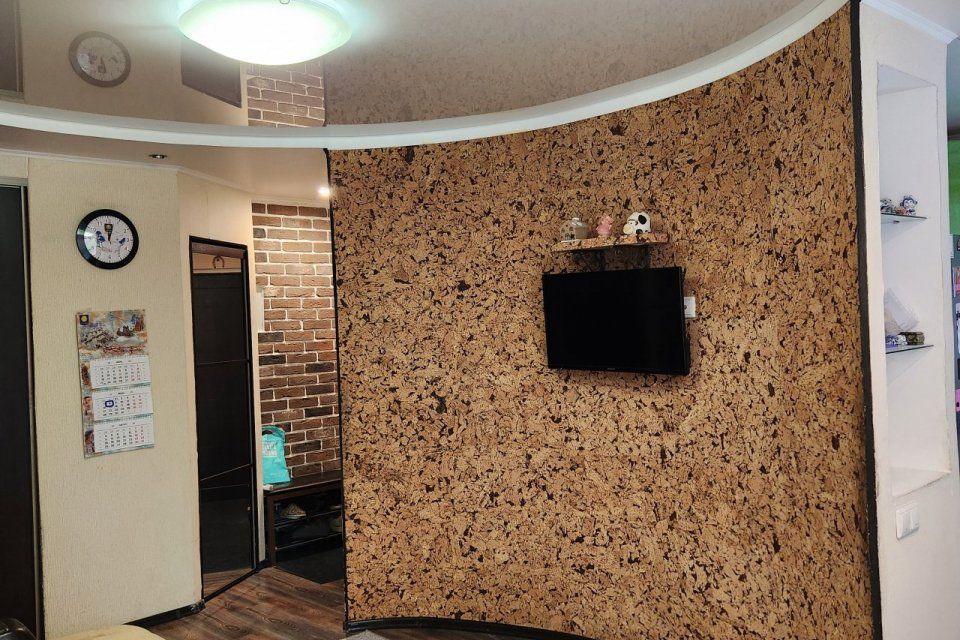 Продаётся 3-комнатная квартира, 54.7 м²