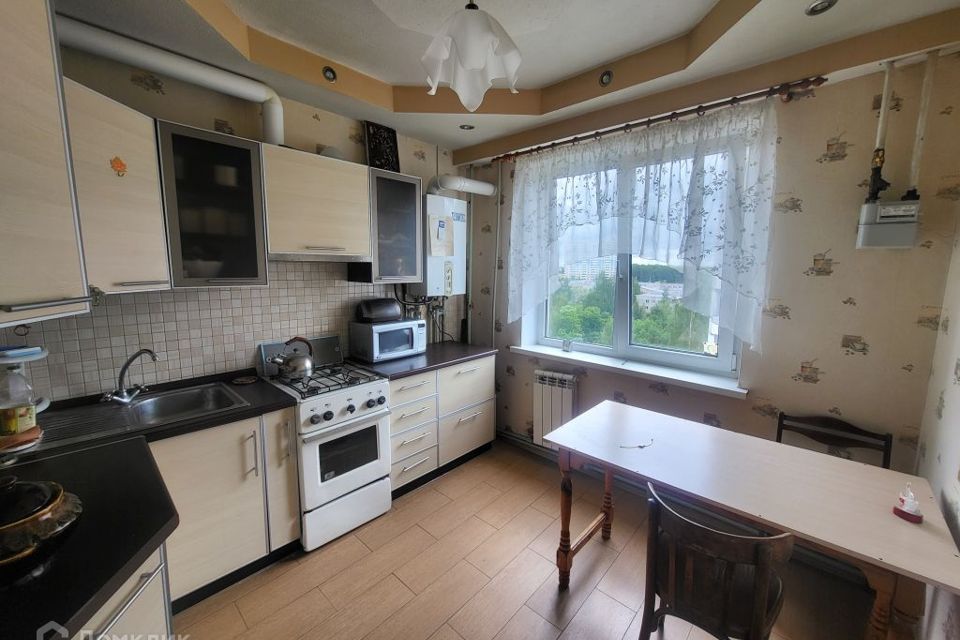 Сдаётся 2-комнатная квартира, 65 м²