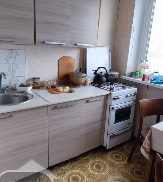Продаётся 3-комнатная квартира, 56 м²