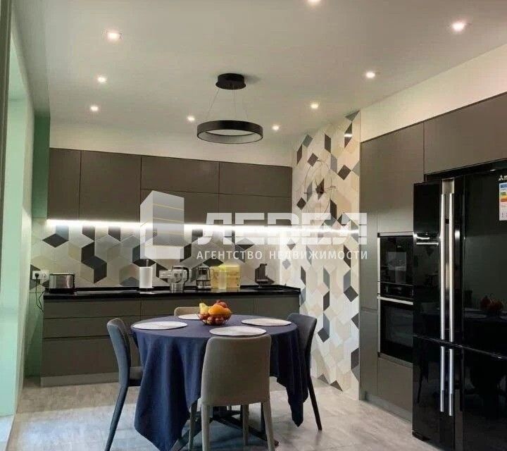 Продаётся 3-комнатная квартира, 83.1 м²