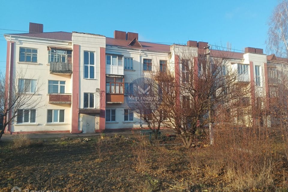 Продаётся 3-комнатная квартира, 65.5 м²