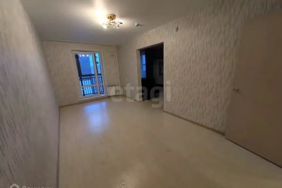 Продаётся 1-комнатная квартира, 43.8 м²