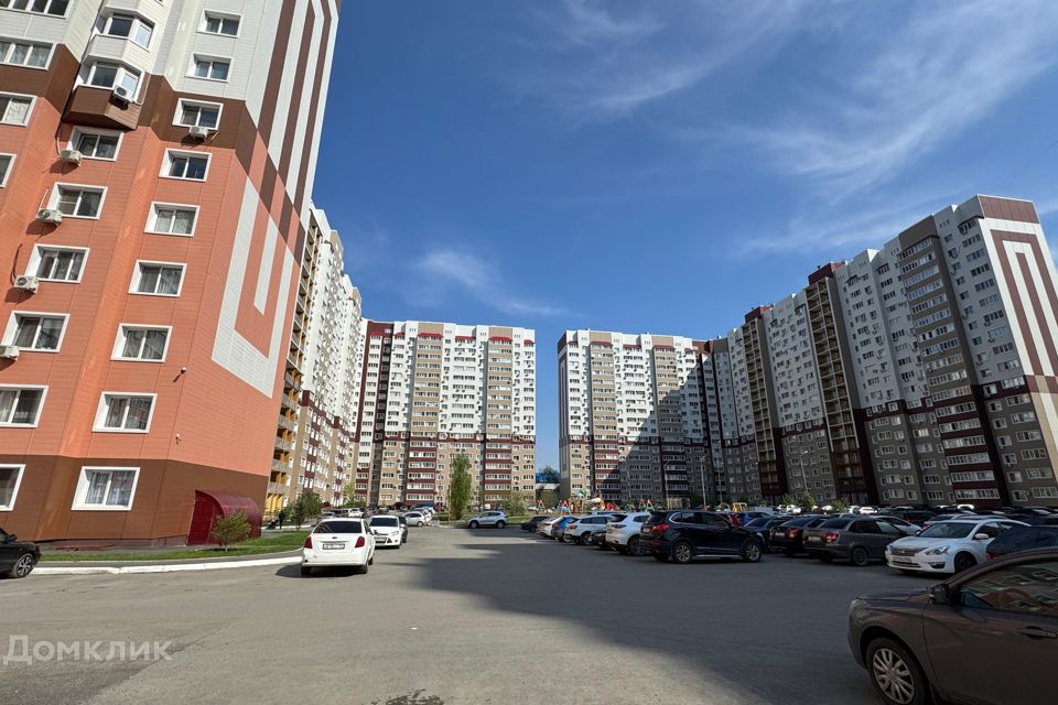 Продаётся 1-комнатная квартира, 42 м²