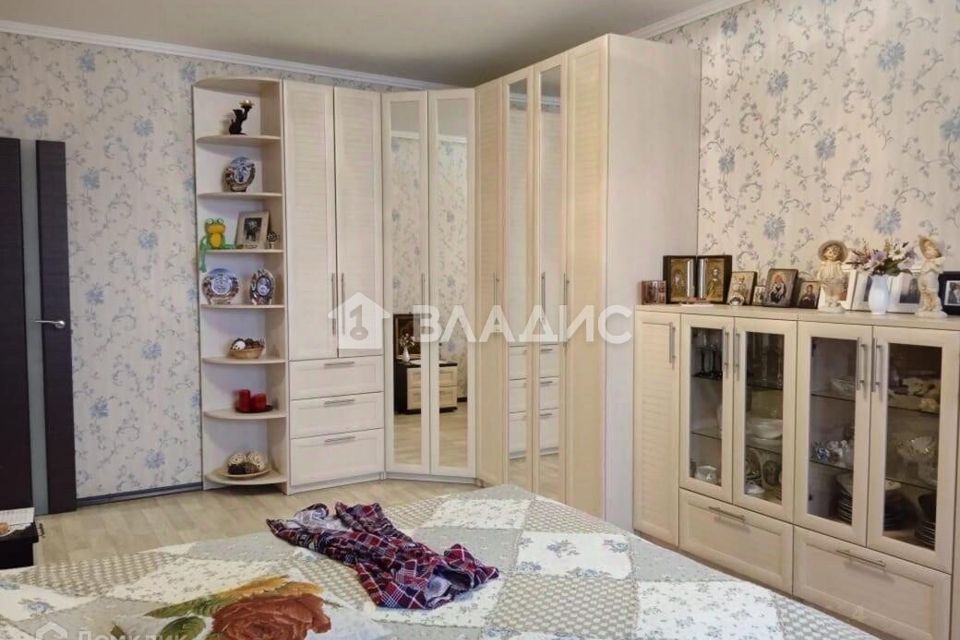 Продаётся 3-комнатная квартира, 75.7 м²