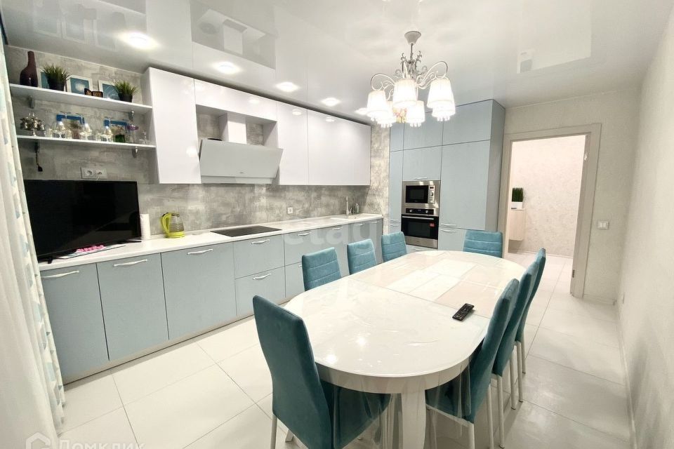 Продаётся 2-комнатная квартира, 66 м²