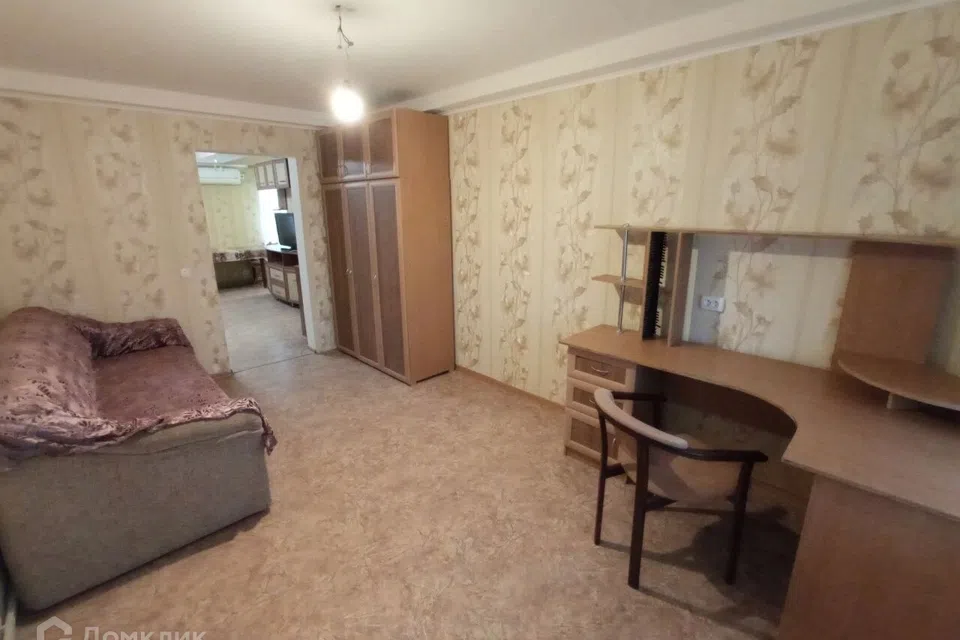 Продаётся 3-комнатная квартира, 55 м²