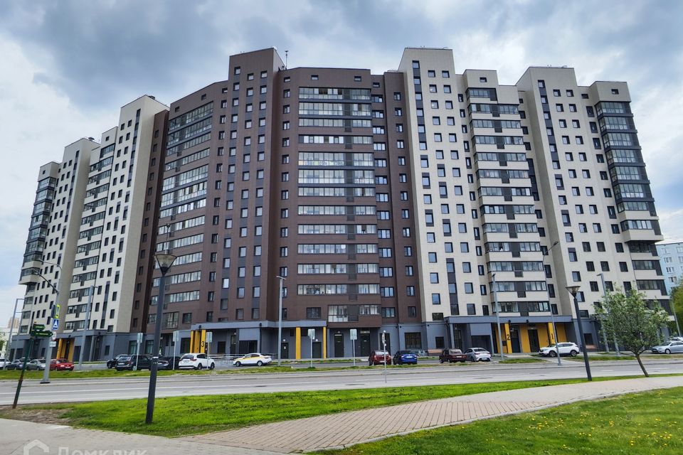 Продаётся машиноместо, 13.5 м²