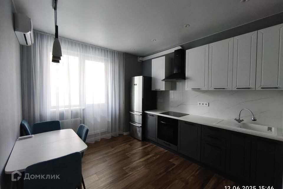 Сдаётся 1-комнатная квартира, 39.9 м²