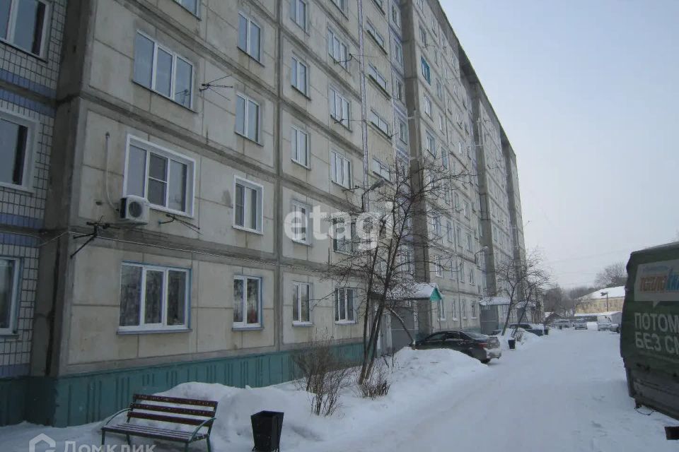 Продаётся 3-комнатная квартира, 63.3 м²