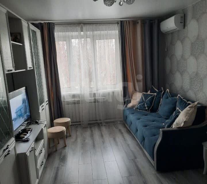Продаётся 3-комнатная квартира, 55.5 м²