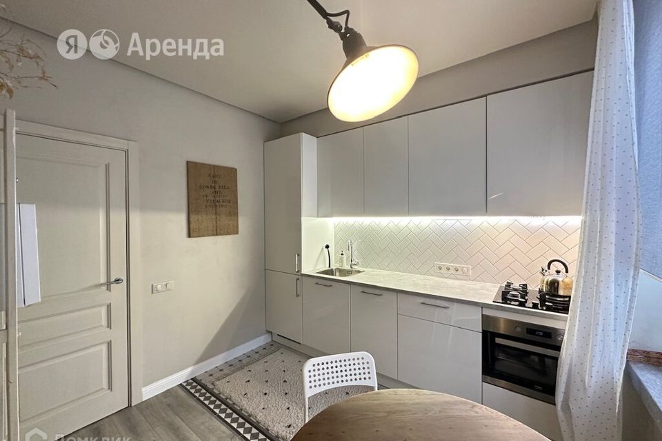 Сдаётся 1-комнатная квартира, 37 м²