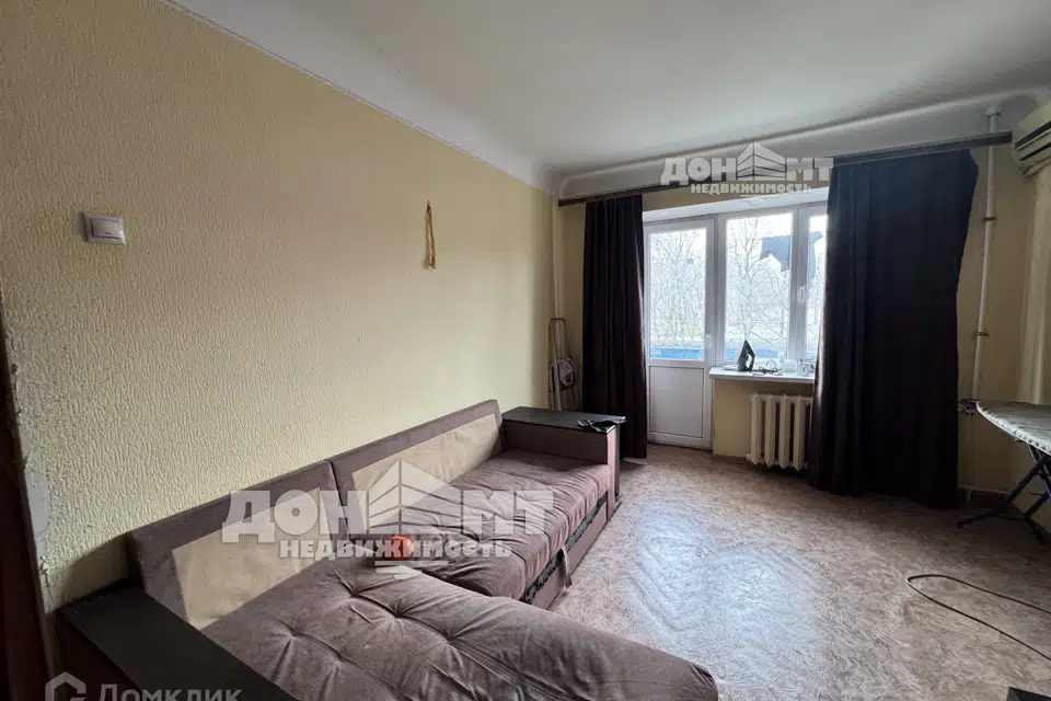Продаётся 3-комнатная квартира, 54.6 м²