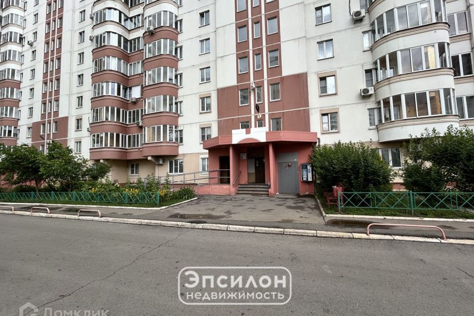 Продаётся 1-комнатная квартира, 37.7 м²