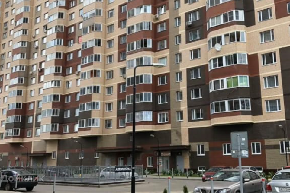 Продаётся 1-комнатная квартира, 36.5 м²