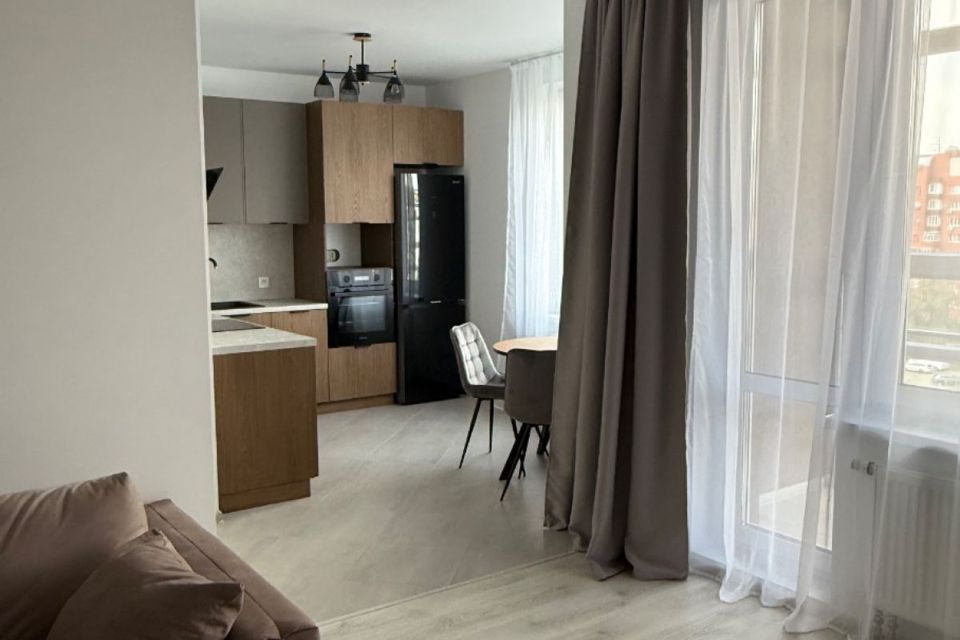 Сдаётся 2-комнатная квартира, 68 м²