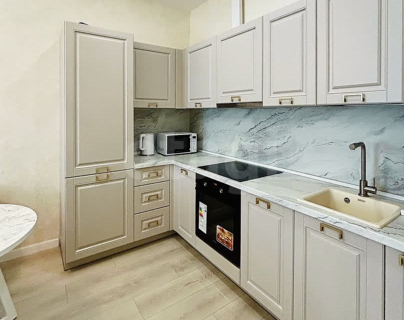 Продаётся 1-комнатная квартира, 40 м²