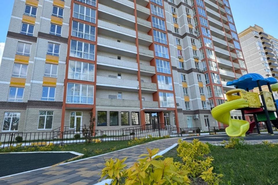 Продаётся 3-комнатная квартира, 91.5 м²