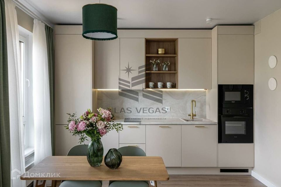 Сдаётся 2-комнатная квартира, 73 м²