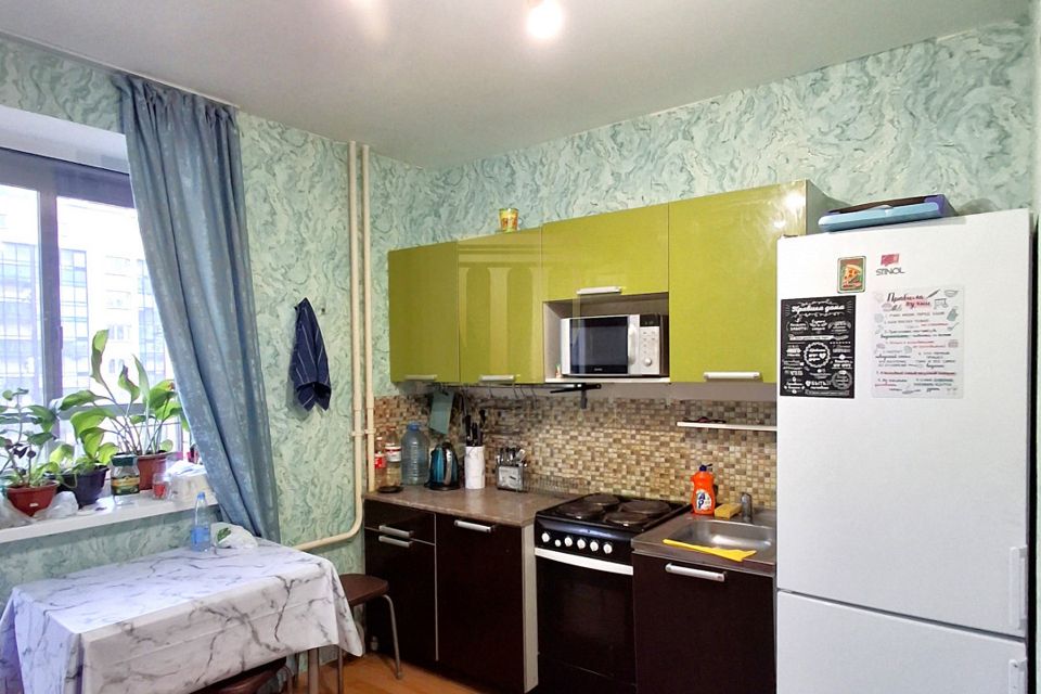 Продаётся 2-комнатная квартира, 59.5 м²