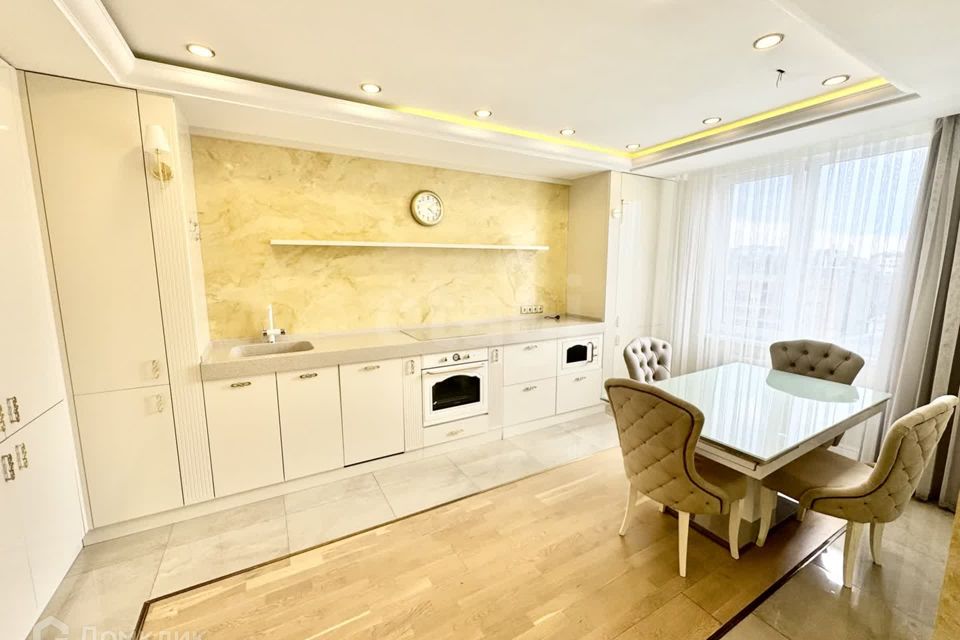 Продаётся 2-комнатная квартира, 75 м²