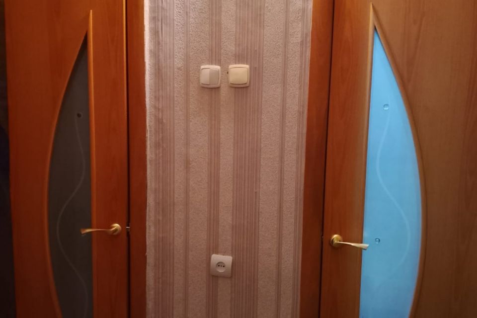 Продаётся 3-комнатная квартира, 63 м²