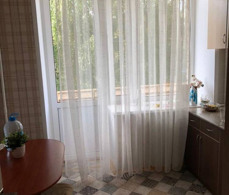 Сдаётся 1-комнатная квартира, 40 м²