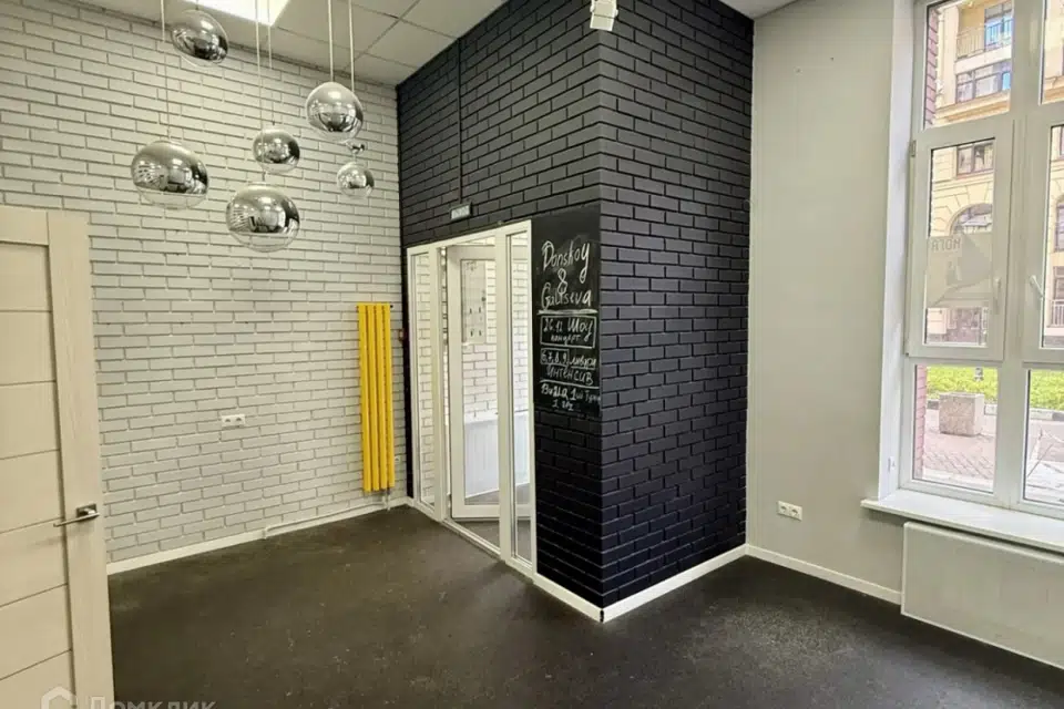 Продаётся помещение своб. назначения, 186.8 м²
