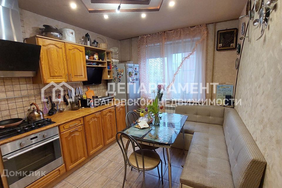 Продаётся 3-комнатная квартира, 66.9 м²