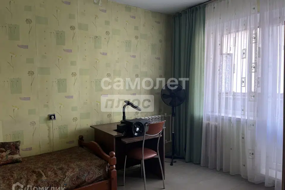 Продаётся 3-комнатная квартира, 60.5 м²
