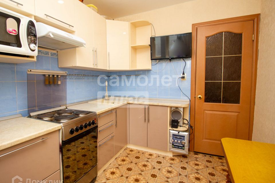Продаётся 3-комнатная квартира, 60 м²