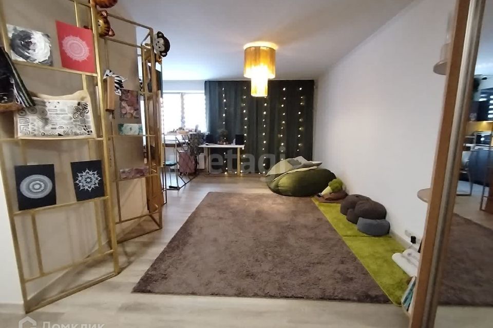 Продаётся 2-комнатная квартира, 67 м²