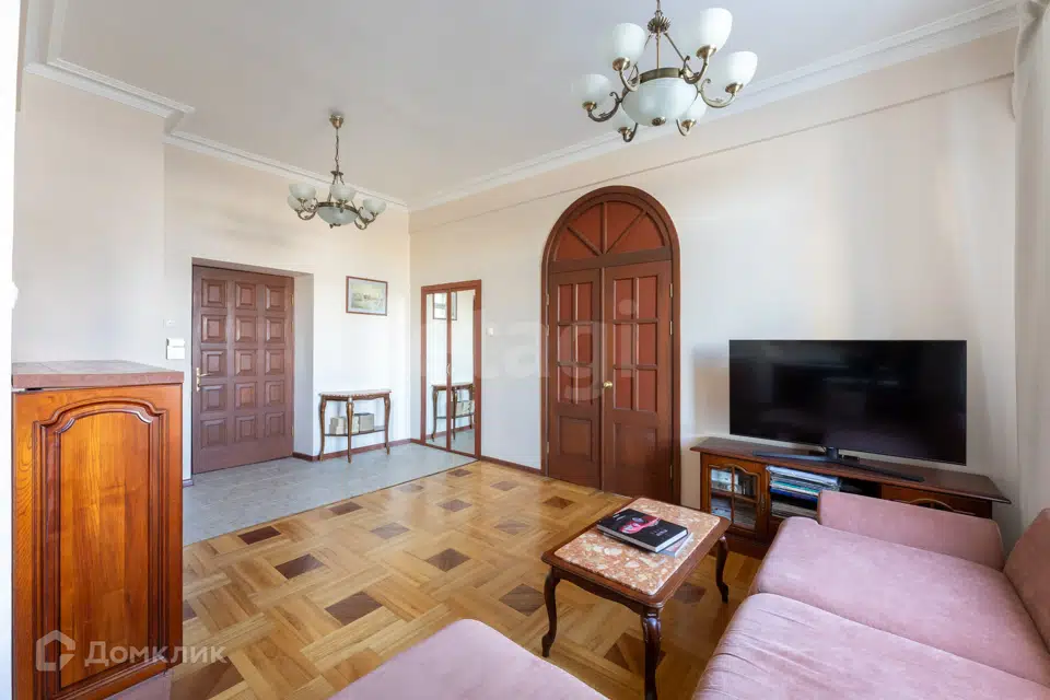 Продаётся 2-комнатная квартира, 52 м²