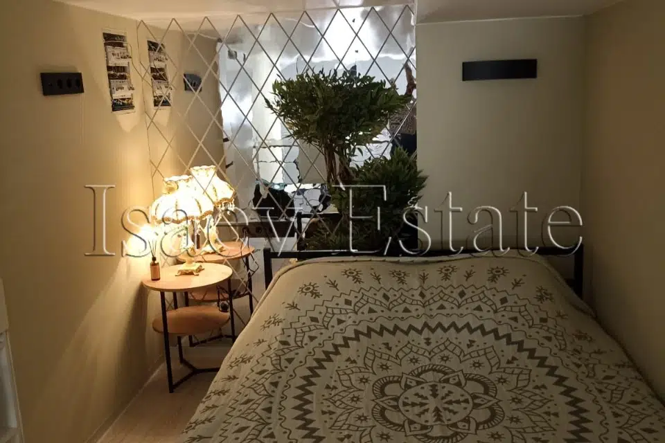 Продаётся 1-комнатная квартира, 33 м²