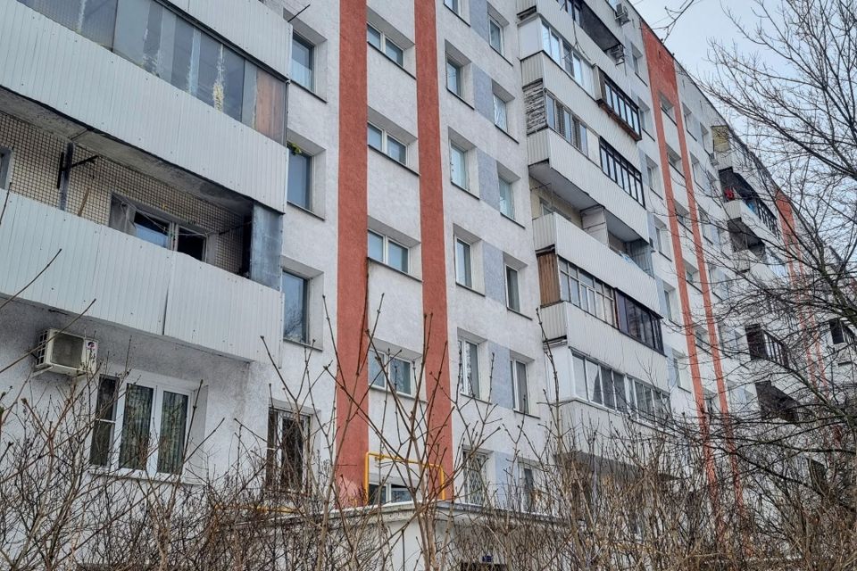 Продаётся 3-комнатная квартира, 57.7 м²